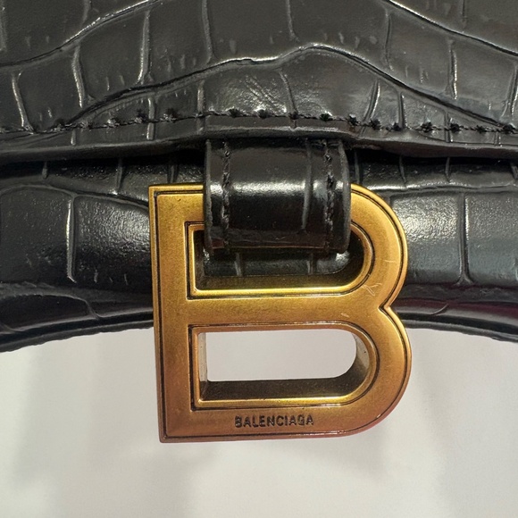 Balenciaga Women’s Hourglass Handbag - Picture 8 of 9